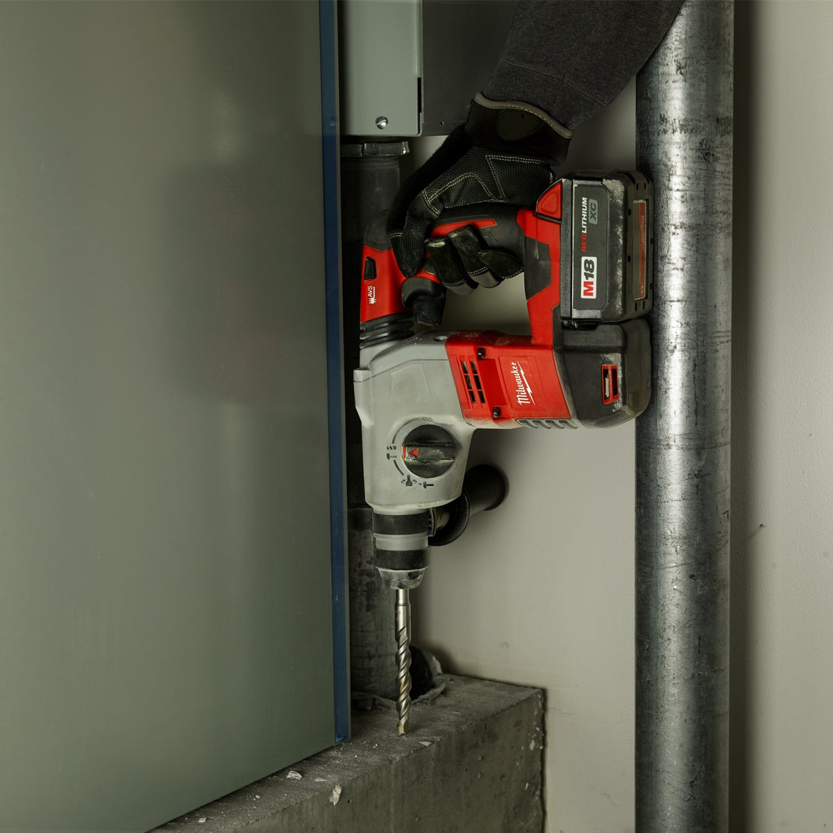 Broca SDS Plus de 7/8" 2CT de 10" X 12" Milwaukee 48-20-6132