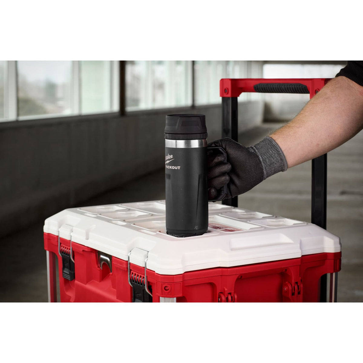 Tazón Termo 530ML Negro Packout Milwaukee 48-22-8394B