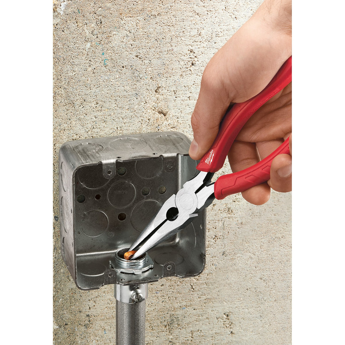 Pinzas de Punta Larga de 8" Milwaukee 48-22-6101